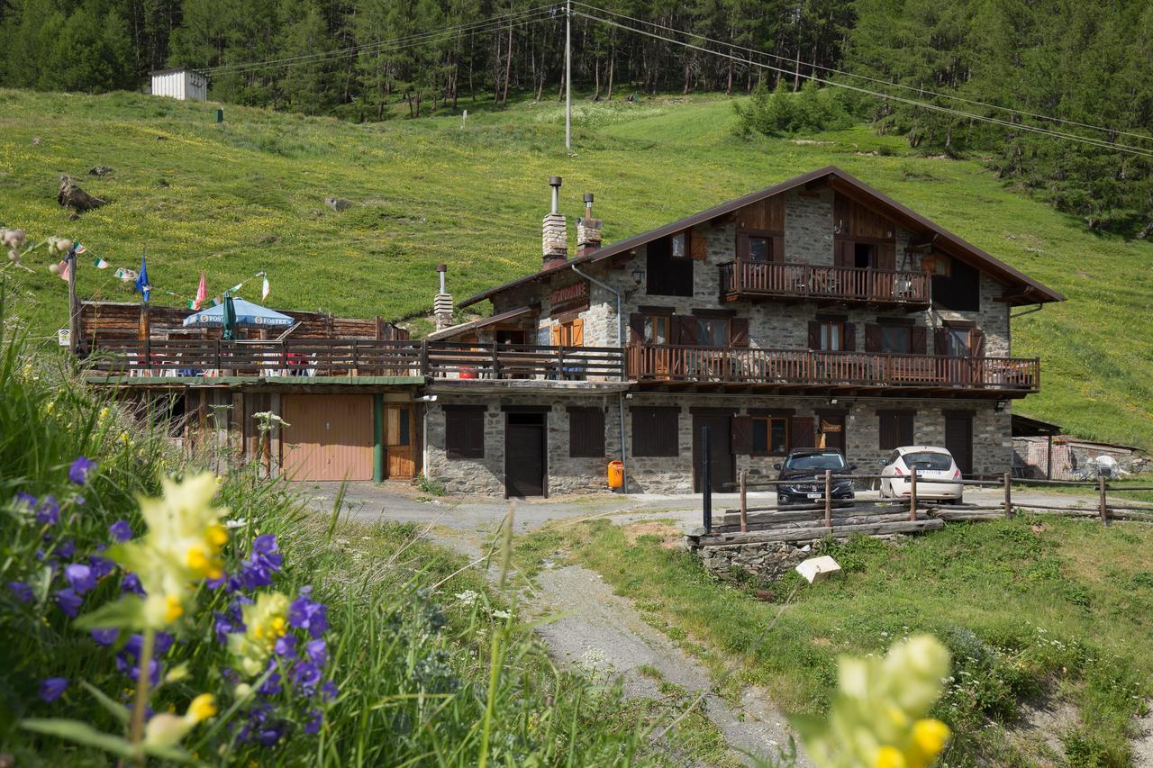 Grand Golliat Hotel Saint-Rhemy-En-Bosses Eksteriør billede